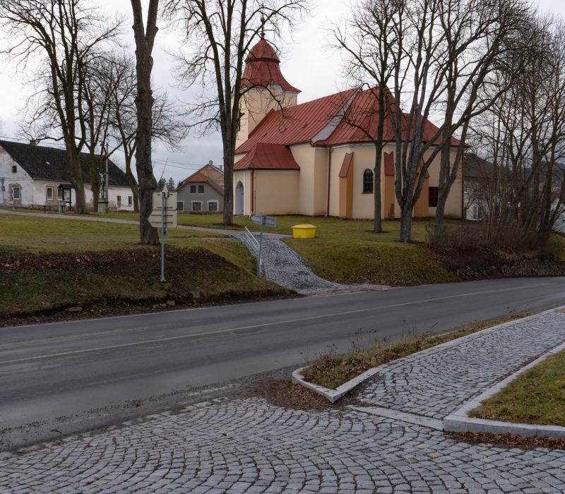 Bobrová dopravní terminál